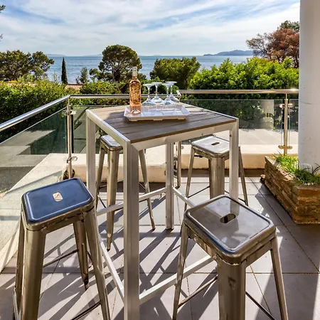 Villa Domaine Du Soleil, Vue Avec Piscine *